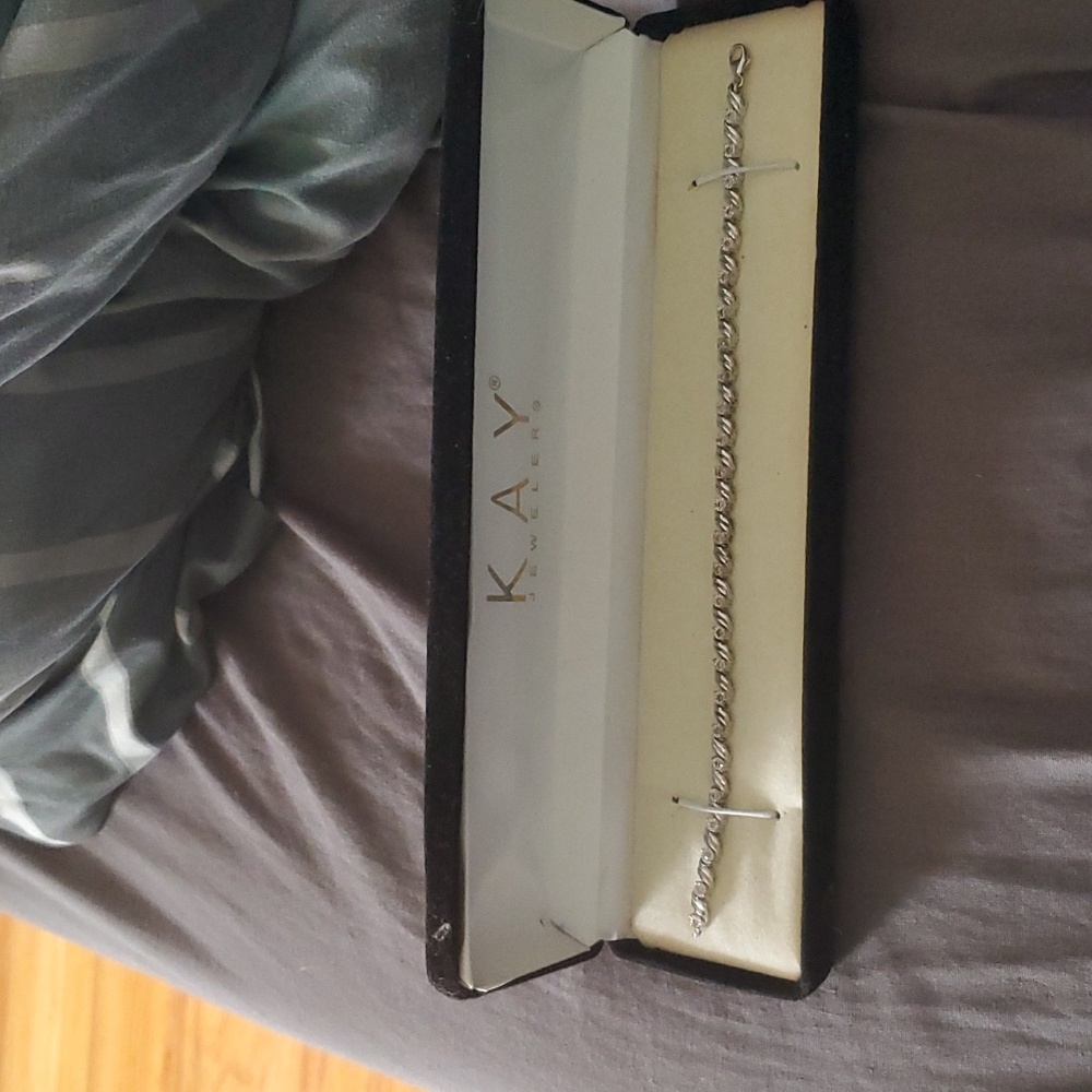 Kay Jewelers Genuine Diamond Tennis Bracelet